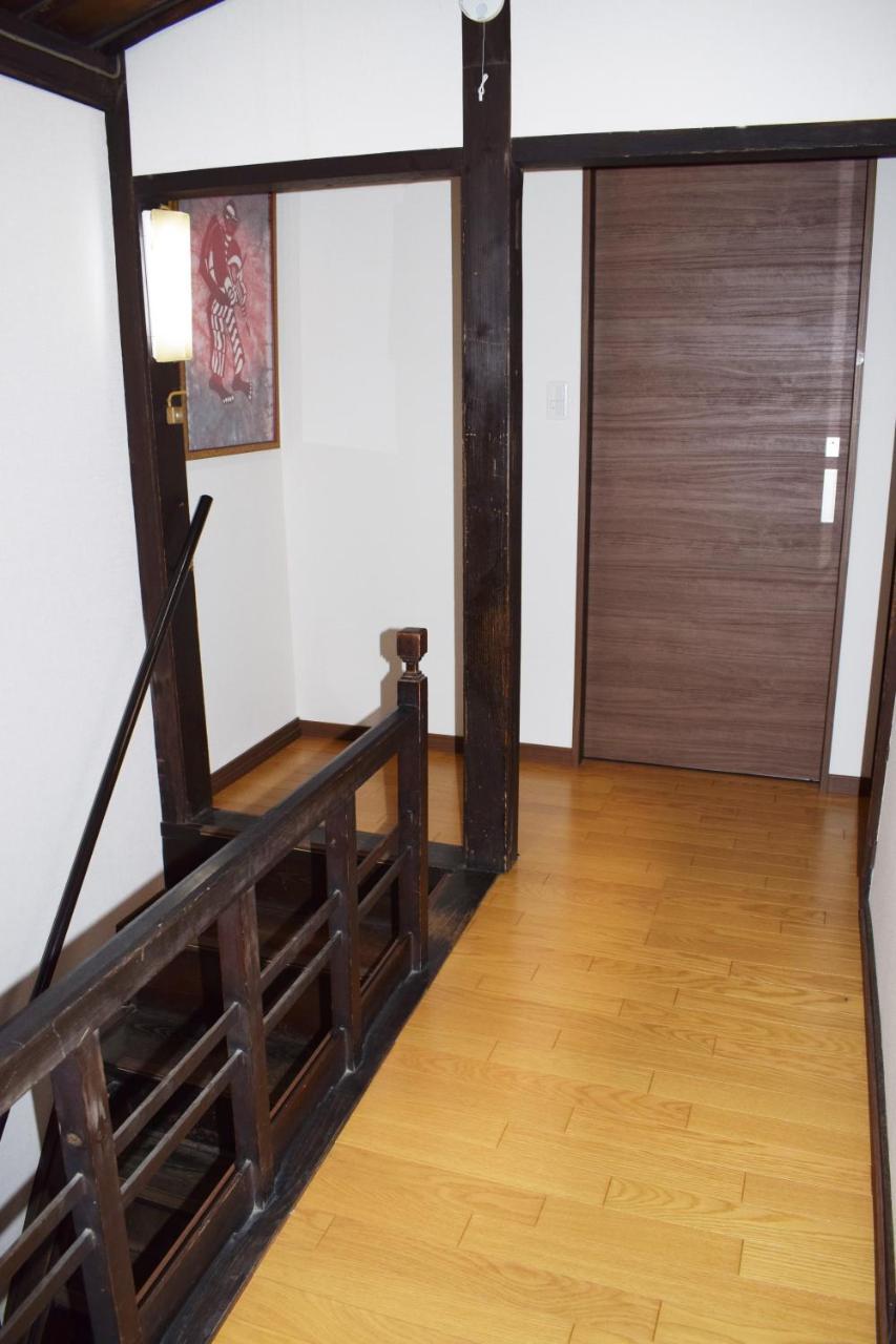 Готель Share House Amigos Ономіті Екстер'єр фото